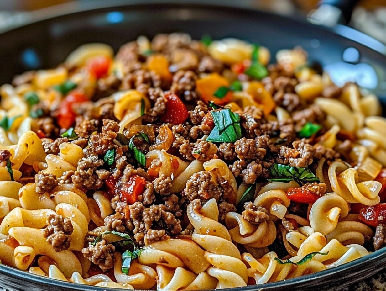 30-Minute Marry Me Ground Beef Pasta - Easy Skillet Recipe 5 image 1783300650072