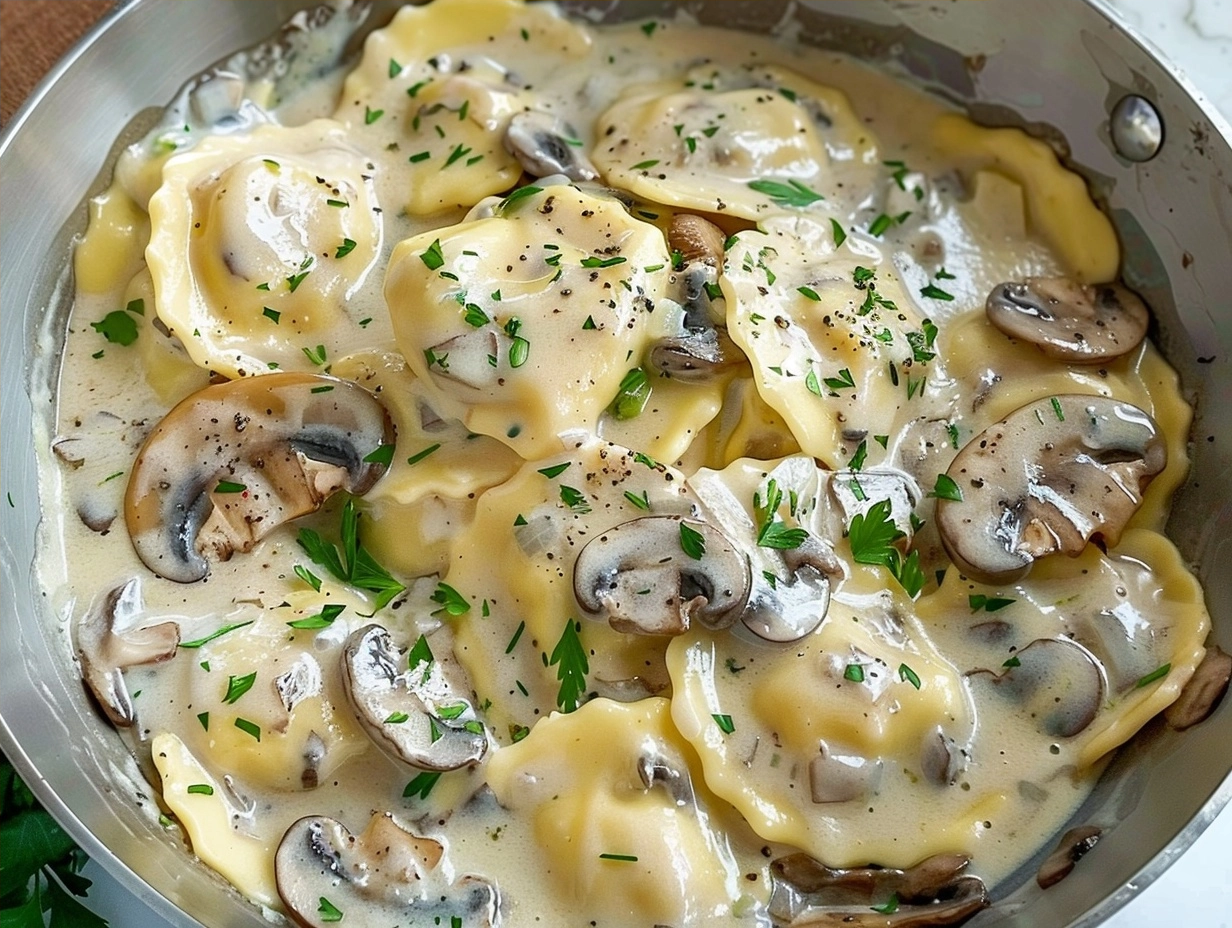 10-Minute Mushroom Ravioli Sauce: Easy and Creamy Pasta Dinner 6 image 1783320947855